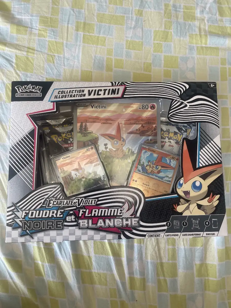 Coffret Pokémon victini 10.5 foudre noir et flamme blanche 4 booster